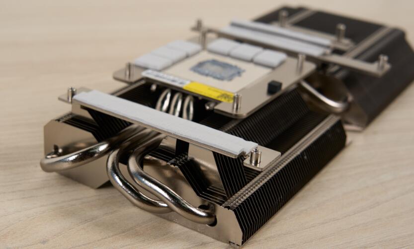 ASUS TUF Gaming RTX 4070 Ti White 12GB GDDR6X OC显卡开箱评测-第13张图片-装机笔记