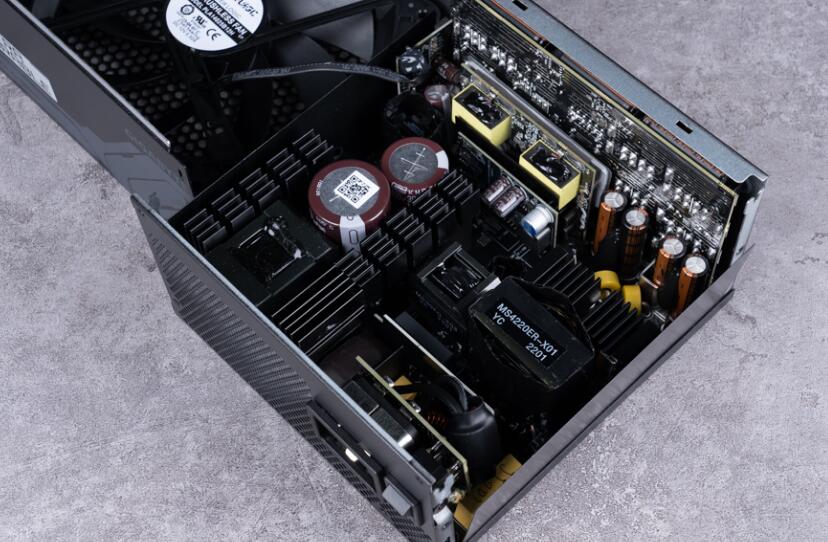GIGABYTE UD1300GM PG5电源开箱（gaming g5电源）-第6张图片-装机笔记
