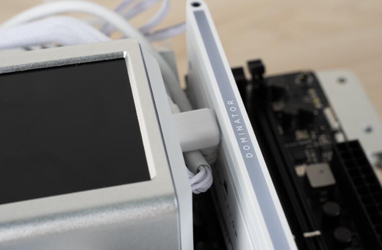 联力Galahad II LCD 360一体式水冷开箱评测（联力水冷怎么样）-第16张图片-装机笔记