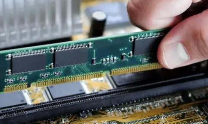 内存条可以8g和4g混装吗（笔记本内存条可以8g和4g混装吗）-第1张图片-装机笔记